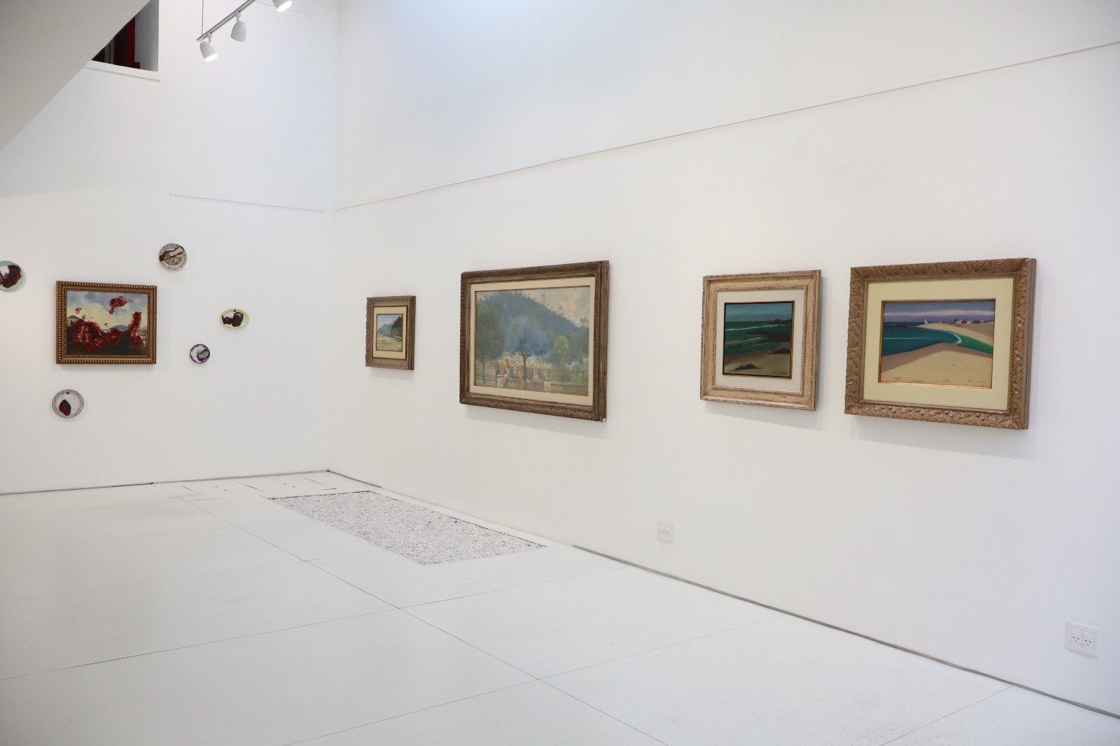 Vista da exposição Desde um certo ponto na ProArte Galeria