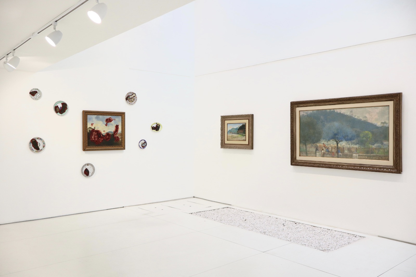 Percurso expositivo de Desde um certo ponto na ProArte Galeria